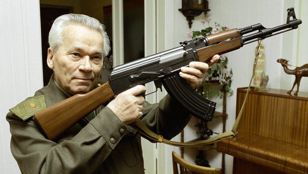 Cha đẻ súng trường AK - Mikhail Kalashnikov